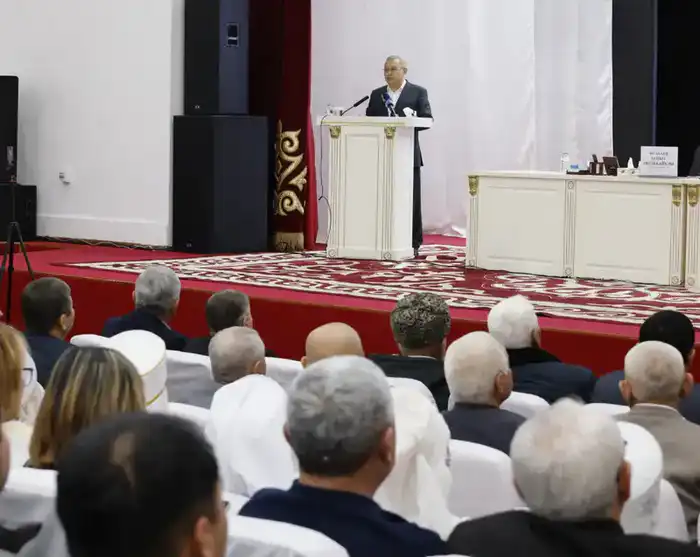 Бейбит Исабаев поручил уделить особое внимание качеству строящихся дорог в Аксуском районе (3)