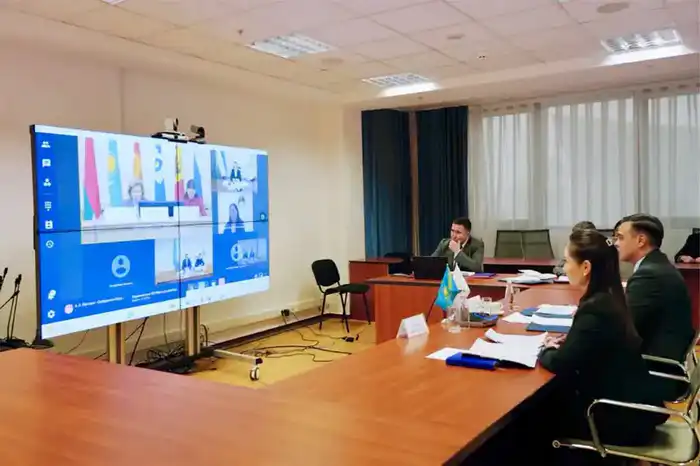 Артур Ластаев обсудил права человека в СНГ Павлодаре