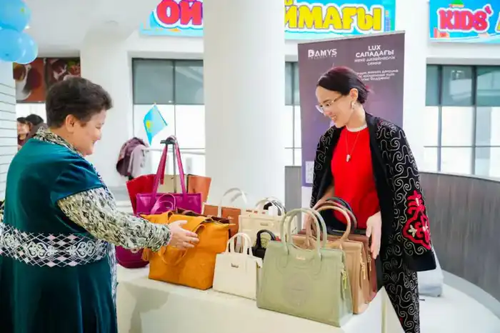 В Астане проходит республиканская ярмарка «Караван ремесленников Великой степи» (7)