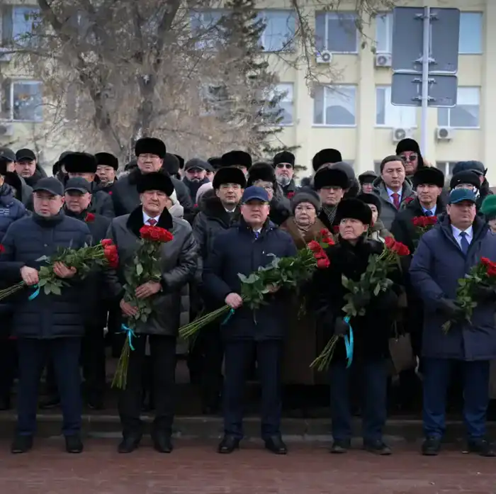 День Независимости: в Павлодаре почтили память героев декабрьских событий (3)