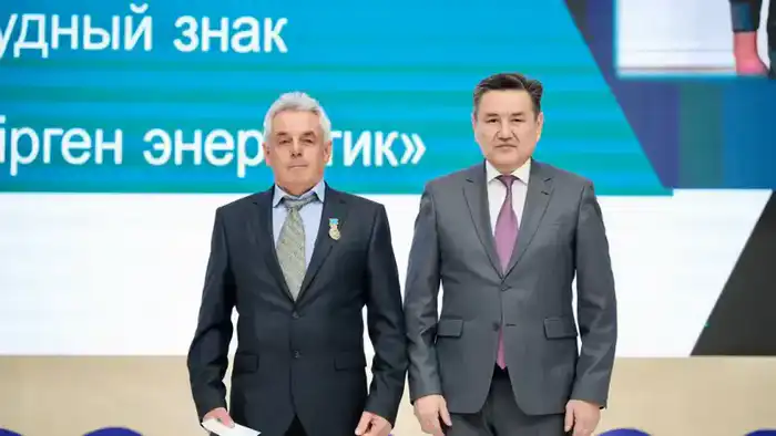 Награждение специалистов энергетической отрасли Восточного Казахстана Павлодаре