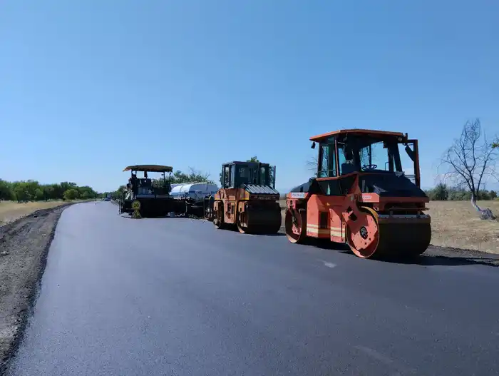 Жетісу: отремонтировано 381,7 км местных дорог, достигнут 95% уровень хорошего и удовлетворительного состояния Павлодаре