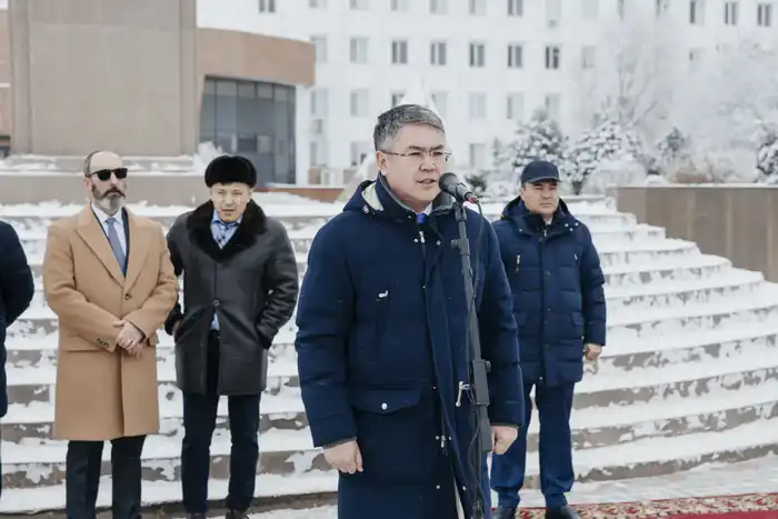 Атырау: новый дыхательный аппарат для службы скорой помощи Павлодаре