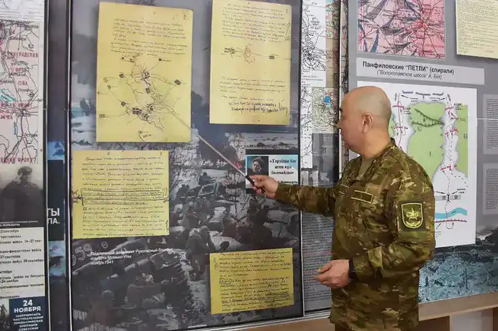 В Военном институте Сухопутных войск открыли учебный класс имени Бауыржана Момышулы (5)