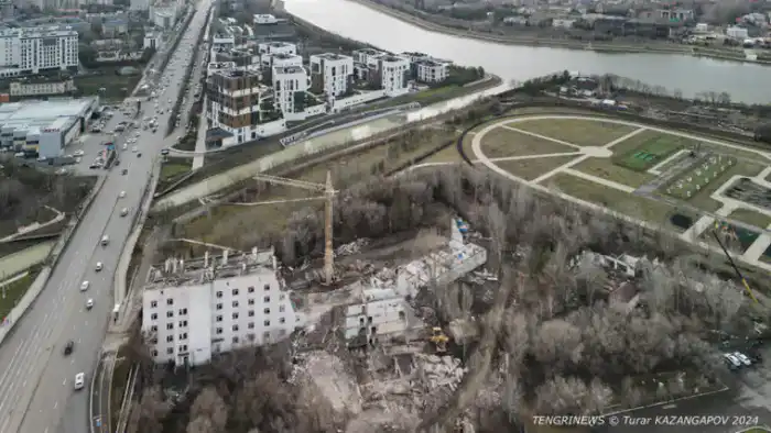 Аким Астаны прокомментировал строительство рядом с "особняком Дариги Назарбаевой", а Аким столицы Женис Касымбек рассказал о решении вопросов с территорией в этом районе. Павлодаре