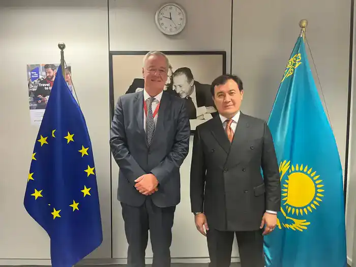 Переговоры Казахстана и ЕС о визах в Астане Павлодаре