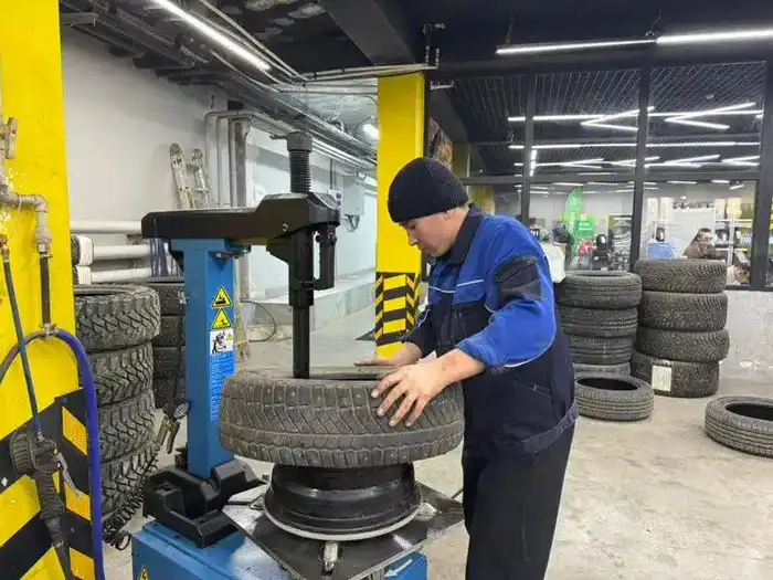 Шиномонтажники Астаны: кто крутит быстрее и лучше? Павлодаре