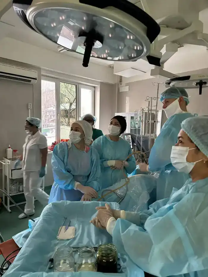 В 2025 ГОДУ ВРАЧИ СПАСЛИ 105 БУДУЩИХ НОВОРОЖДЕННЫХ БЛАГОДАРЯ ФЕТАЛЬНОЙ ХИРУРГИИ (3)