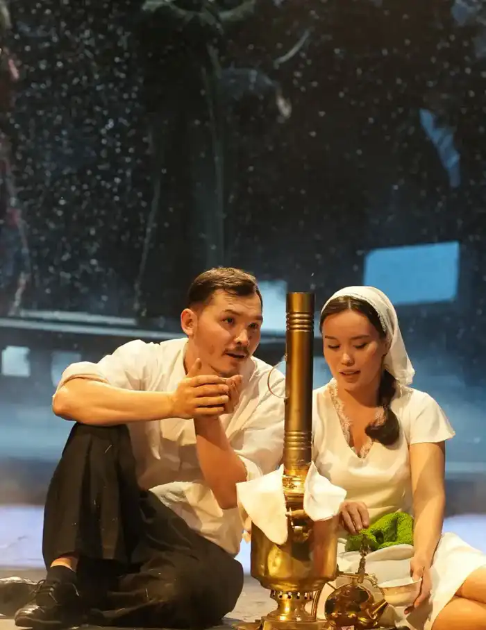 В Астане состоялась премьера хореодрамы «Анна Каренина. Роман парақтары», погружающей зрителей в мир страсти и внутреннего конфликта. Павлодаре