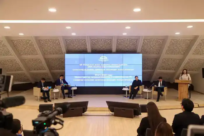 Государственный учёт подтверждает наличие 103 видов полезных ископаемых и почти 10 тысяч месторождений в стране Павлодаре