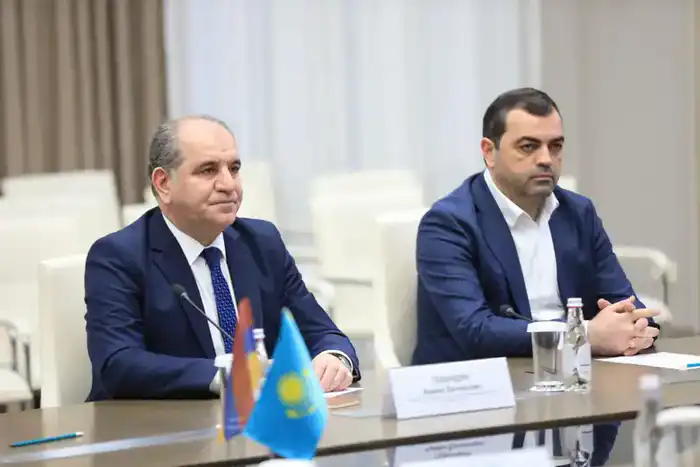 AQTOBE INVESTMENT FORUM – 2025: Асхат Шахаров встречается с послами для обсуждения экономических связей Павлодаре