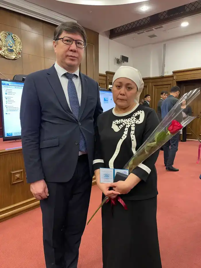 Герои в белых халатах: память и награды в Казахстане Павлодаре