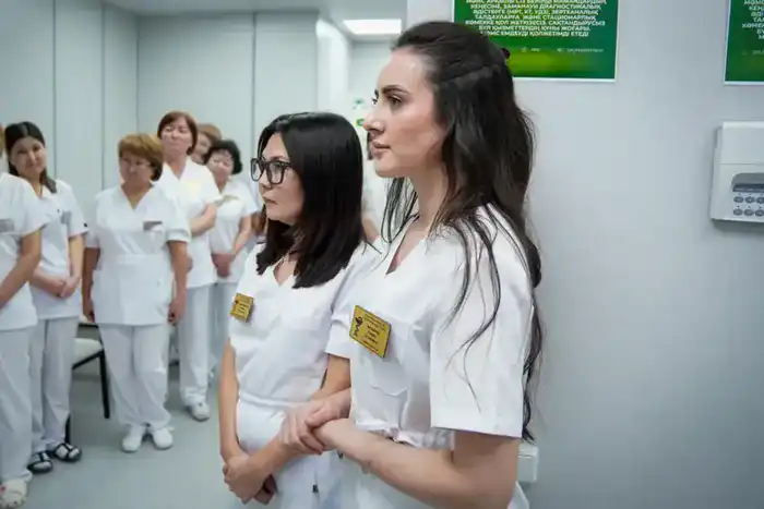 Министр здравоохранения и аким ВКО посетили ряд медицинских объектов (3)