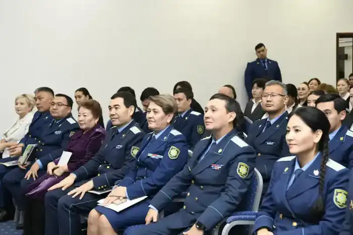 «Закон и порядок»: «Клуб будущих прокуроров» запускают в столичных школах (4)