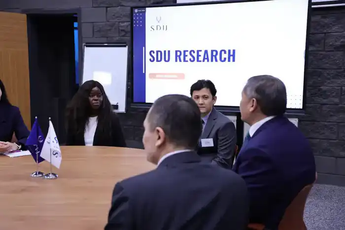 SDU University стал первым высшим учебным заведением в Центральной Азии, готовящим педагогов по международной программе IB Павлодаре