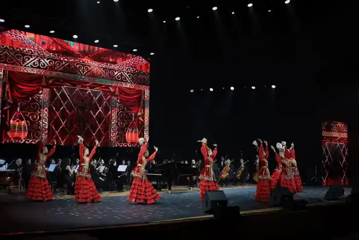 В Астане прошел авторский вечер «Өмір желі» Серика Еркимбекова (3)