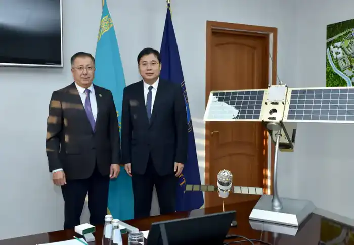 СОВМЕСТНЫЙ НАНОСПУТНИК КАЗНУ И КИТАЙСКОГО УНИВЕРСИТЕТА ВЫВЕДЕН НА ОРБИТУ (2)