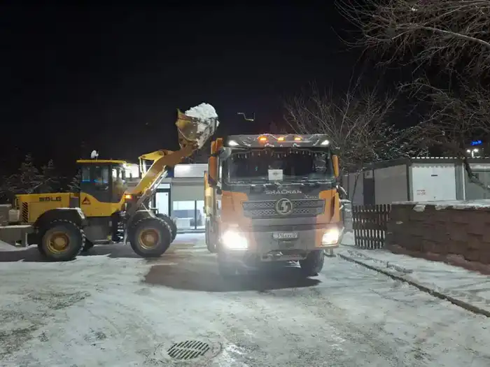 Ночной снегопад: 1200 машин на фронте чистоты! Павлодаре