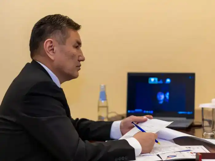 Приём граждан акимом ВКО вопросы о медицине жилье инфраструктуре Павлодаре