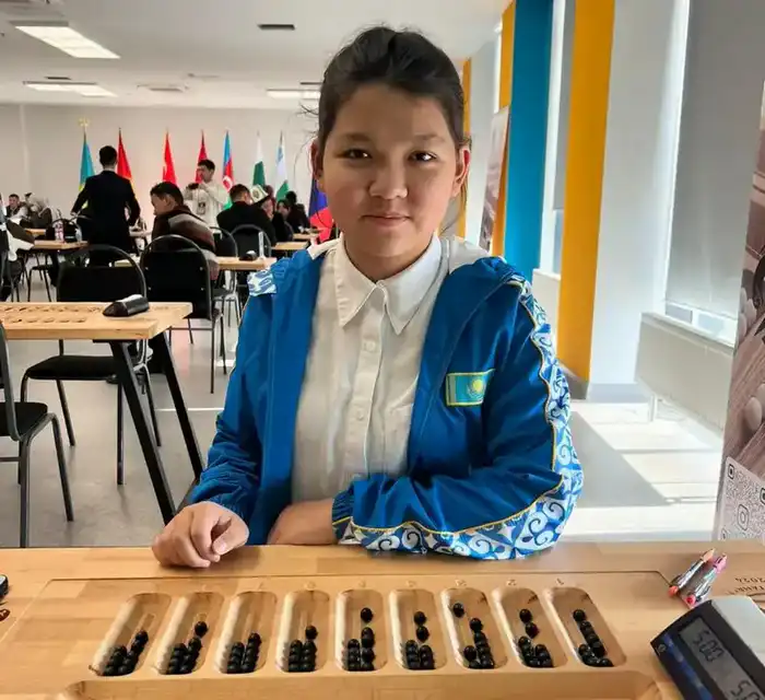 Балғын Қожанәсіп чемпионка Азии по тогызкумалаку среди юношей до 14 лет Павлодаре