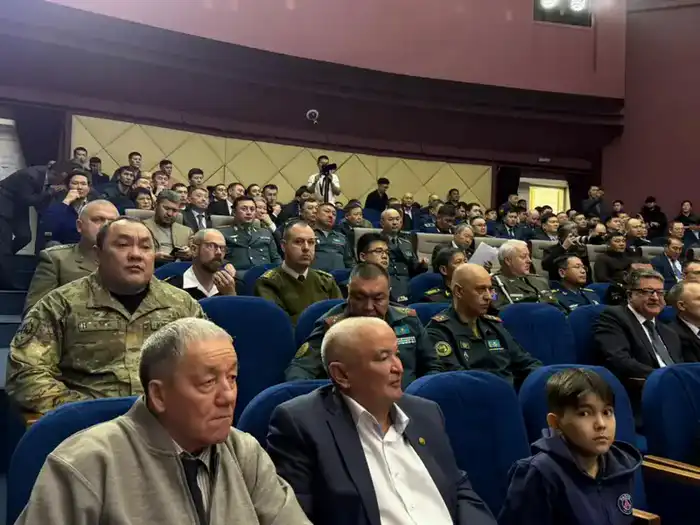 Год рабочих профессий: казахстанские рабочие и инженеры уже десять лет создают современную бронетехнику (3)