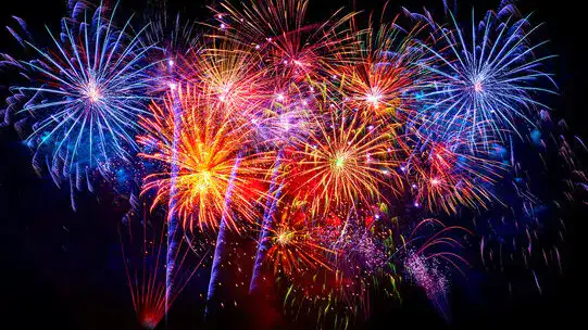 Праздничные мероприятия в Караганде: объединение жителей и гостей города на новогоднюю ночь Павлодаре