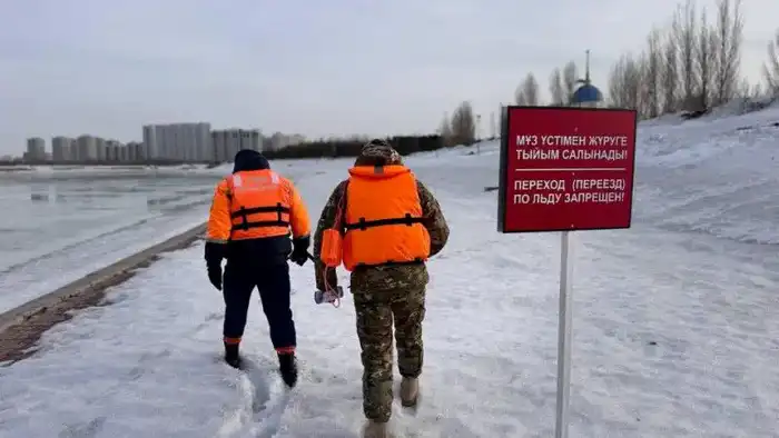Temporary Suspension of Ice Rink and Slides in Astana Due to Warming Павлодаре