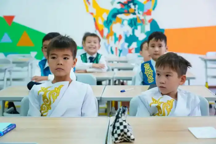 Количество построенных в Астане школ «Келешек мектеп» достигло рекордного уровня (4)