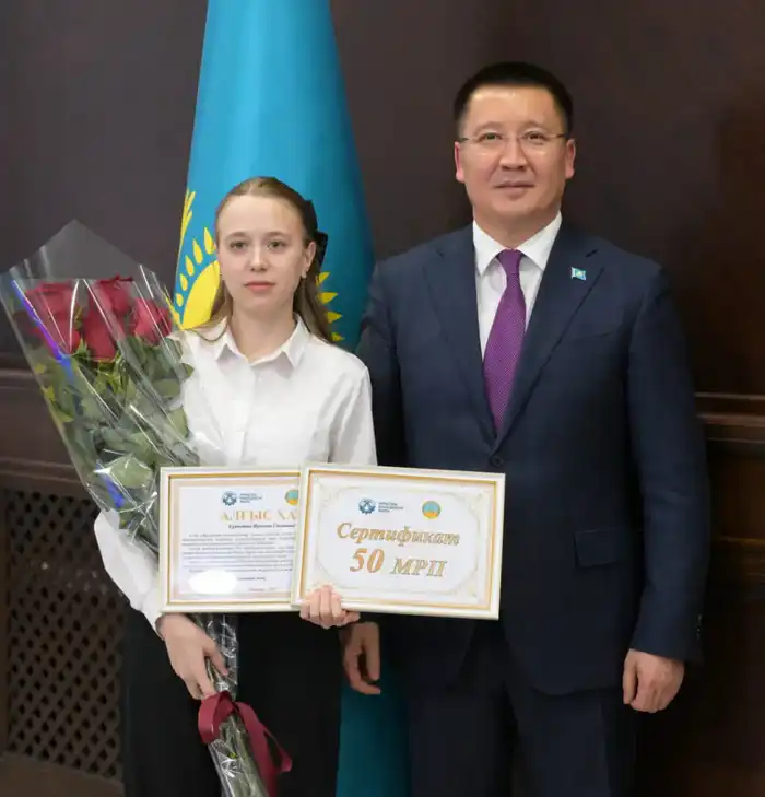 В Павлодаре вручили премию акима области «Шебер асуы» (6)