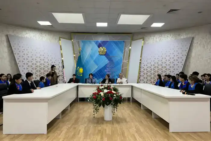 В Дворце школьников обсудили проблемы безопасности детей и меры по профилактике правонарушений Павлодаре