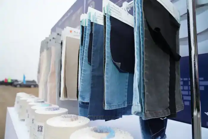 В ТУРКЕСТАНЕ ЗАЛОЖЕНА КАПСУЛА ЗАВОДА, КОТОРЫЙ БУДЕТ ПРОИЗВОДИТЬ 10 МЛН МЕТРОВ ДЖИНСОВОЙ ТКАНИ В ГОД (2)