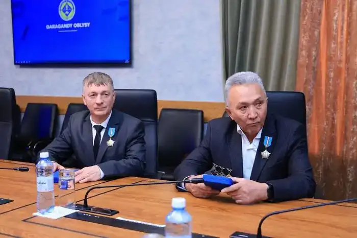 Представители рабочих профессий Карагандинской области получили государственные награды (2)