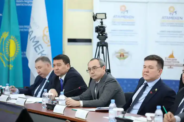 Нурдаулет Килыбай встретился с бизнесменами Мангистау для обсуждения поддержки предпринимательства Павлодаре