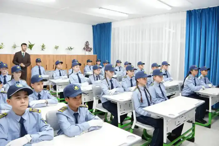 Открытие полицейского класса "Жас сақшы" в Карагандинской области: формирование будущих защитников закона и порядка Павлодаре