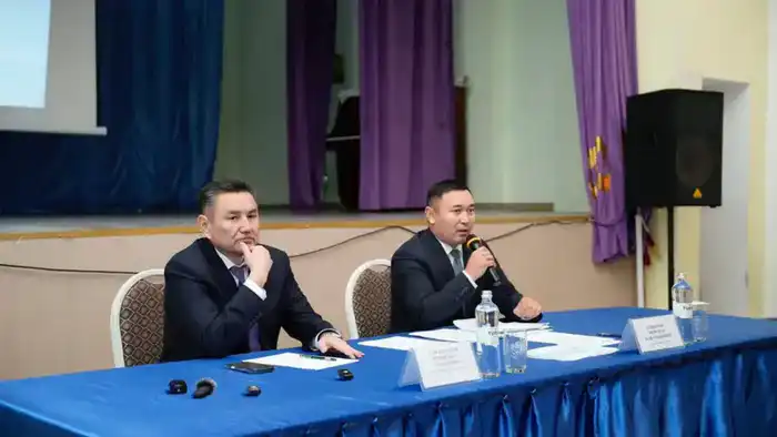 Встреча акима ВКО с жителями Маралды: обсуждение экологии и инфраструктуры Павлодаре