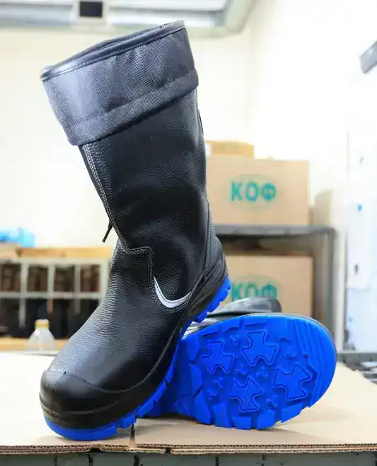 Металлурги, геологи, нефтяники – кто носит рабочую обувь карагандинского производства (10)