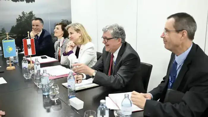 Глава МИД Казахстана провёл ряд двусторонних встреч с министрами иностранных дел государств-членов ОБСЕ (5)