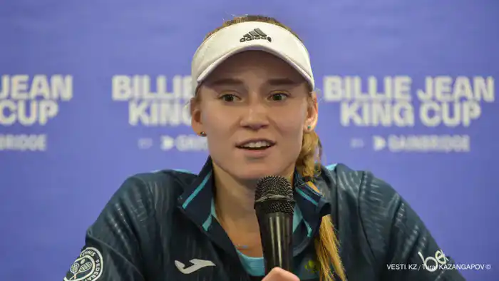 Паспортный инцидент Рыбакиной: как это может повлиять на её участие в турнире в Шэньчжэне Павлодаре