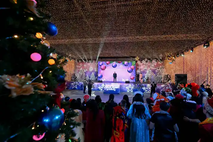 Новогодний сюрприз: елка для особенных детей в Семее Павлодаре