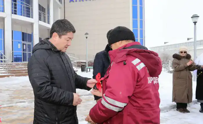Жанаозен получает пять новых автомобилей скорой помощи для улучшения медицинского обслуживания Павлодаре