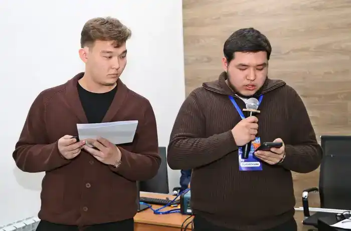 Студенты Карагандинской области представляют решения для завода Maker на хакатоне Павлодаре