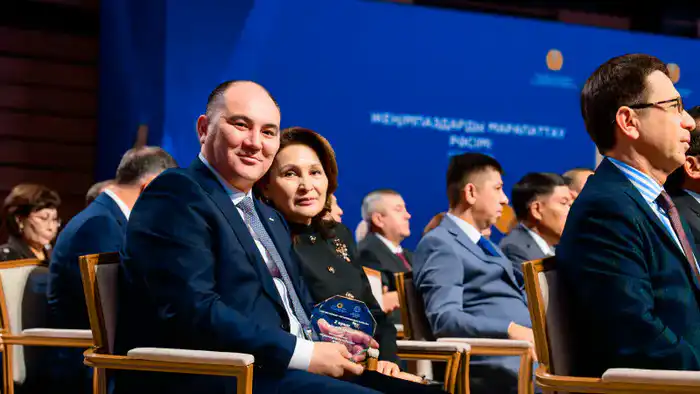 Кадры для автопрома Казахстана: как новые подходы закладывают основу для будущего успеха, а в Астане 5 декабря засияли звезды на премиях 'Алтын Сапа', 'Лучший товар Казахстана' и республиканском конкурсе Павлодаре