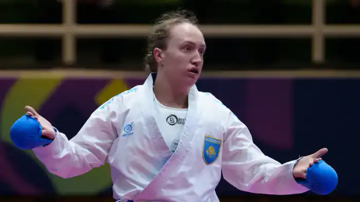 Софья Берульцова: серебряная медаль на ЧМ по карате в Каире для Казахстана Павлодаре