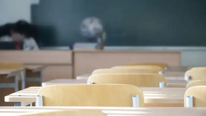 Школьники Костанайской области переходят на дистанционное обучение из-за сильных морозов и ветра Павлодаре