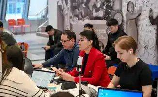 Объединение электронных журналов в единую базу: упрощение образовательных процессов и переходов между школами в Казахстане