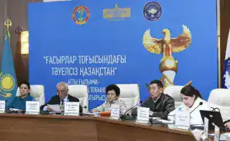 Мосты дружбы: в Астане отметили 30 лет АНК и День Независимости Казахстана