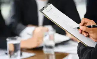 Реестр образовательных программ на Career Enbek: новый шаг к соответствию образовательных стандартов профессиональным требованиям