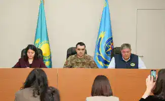 Брифинг МЧС: международные меры по спасению 1137 человек из снежных заносов в зимний период