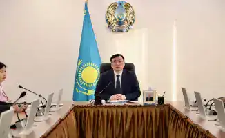 В Минтруда обсудили вопросы служебной этики и культуры взаимоотношений