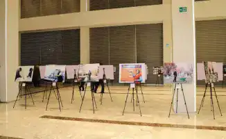 В Туркестане прошла фотовыставка, посвященная 30-летию работы сотрудников университета